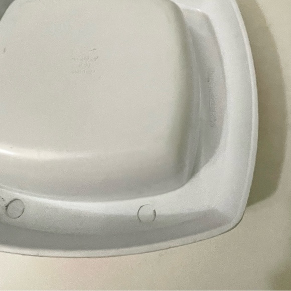 More Cigarette Brand Ashtray Barware - Picture 10 of 16